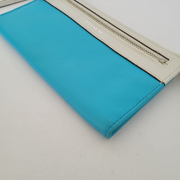 COACH Legacy Colorblock Zippy Wallet Wristlet Robin Egg Blue Chalk Leather Large - Picture 7 of 7